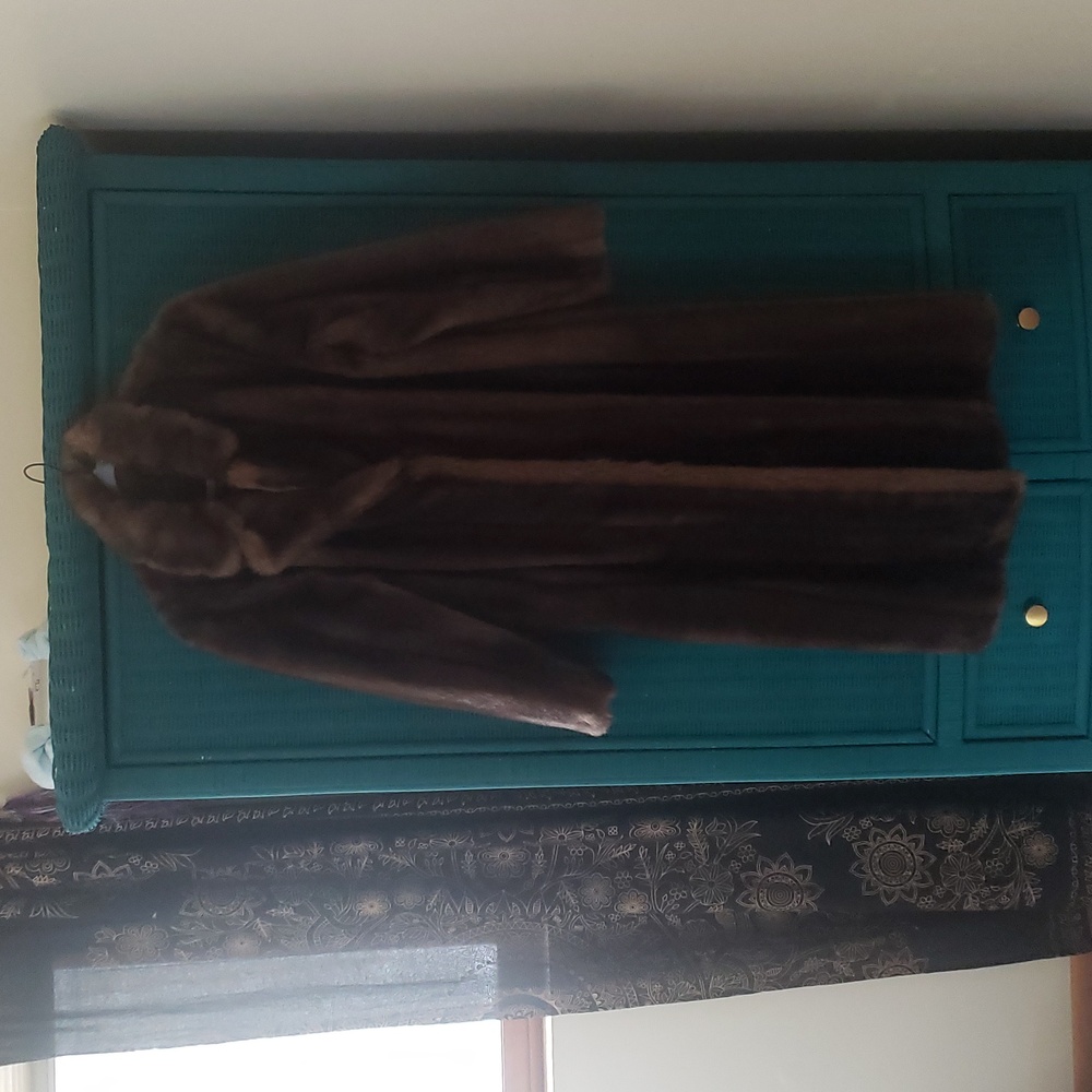 Lilli Ann faux fur long coat